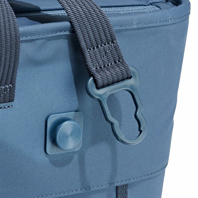 carryouttm-soft-cooler-tote-20-l-z0 250815_hydro_cooler_details_14841_2.jpg