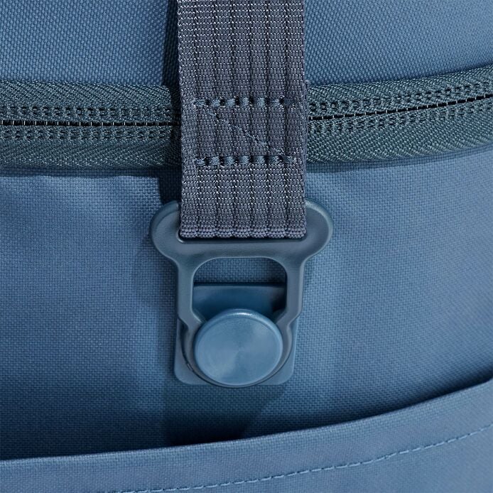 carryouttm-soft-cooler-30-l-d7 250815_hydro_cooler_details_14854_2_5.jpg