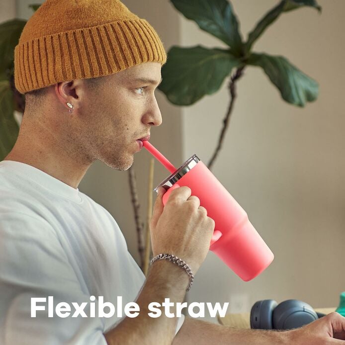 hydration-handledtm-bundle-o5 hf_s26_ttpscc_apdp_06.jpg
