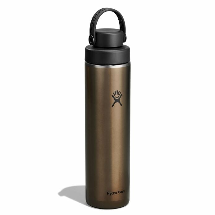 24-oz-lightweight-chug-cap-bottle-y6 lw24lwfcc080-24-oz-lightweight-chug-cap-bottle-wide-mouth-obsidian-angled.jpg