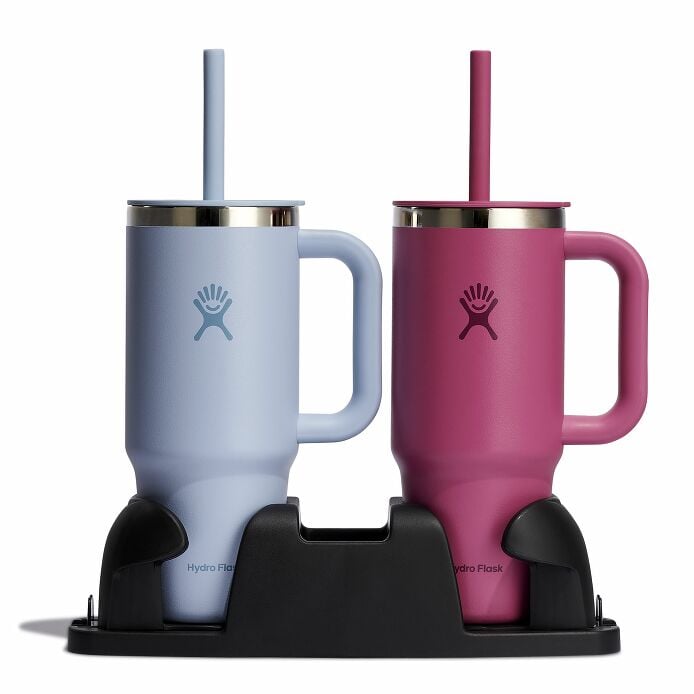 24-oz-travel-tumbler-i3 tumblers-in-cupholder_13.jpg